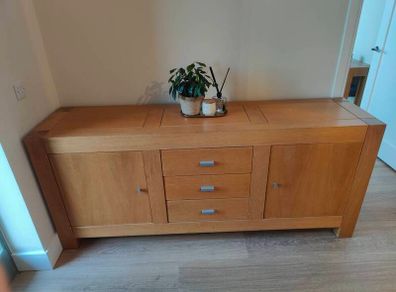 Sideboard
