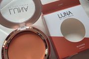Luna blush in sassy