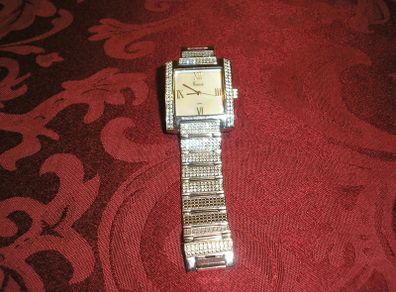 Diamond Freeloock lady's watch