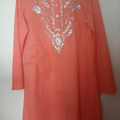 New 100% cotton top with beads