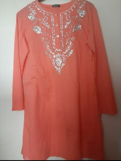 New 100% cotton top with beads
