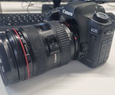 Canon 5d markii body and lens seperate