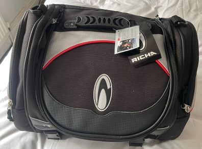 Richa Tail Bag