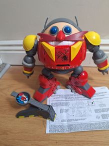 Sonic toy