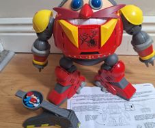 Sonic toy