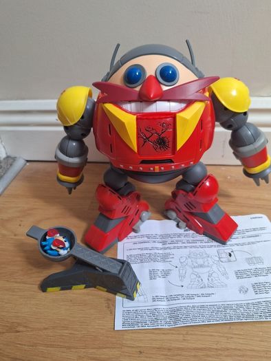 Sonic toy
