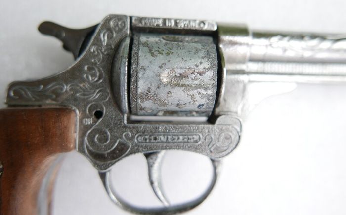 Vintage 60s Metal Cap Gun Firecracker Pistol, Wooden Handle