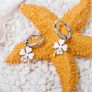 Women's jewelry; Clover-shaped earrings Image 2
