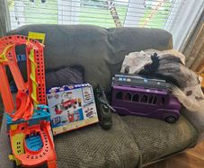 toys