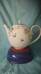 Monsoon teapot