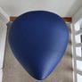 Adjustable height rolling salon stool Image 3