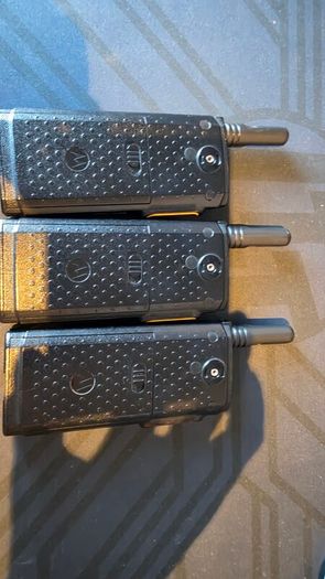 Motorola SL1600 UHF Digital Two Way Radio Walkie Talkie Tested Working