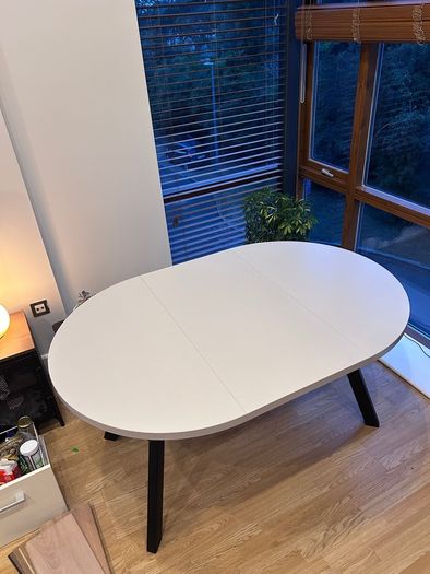 Extendable Dining Table