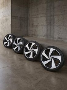 18" VW GTI Milton Keynes Alloys Clean