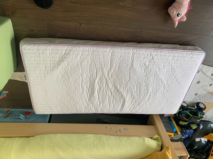 cot
