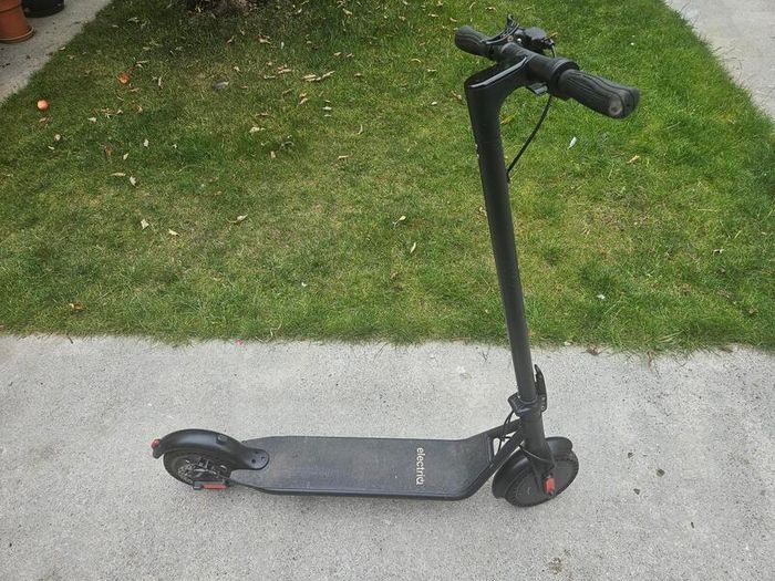 Electric Scooter - For Parts, Spares or Repair