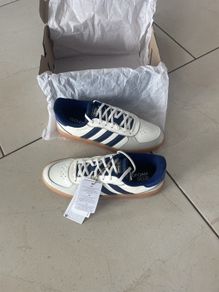 ladies trainers