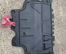 Engine slash sheild