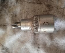 Spline socket