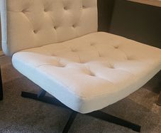 Wide Seat Office/Vanity Chair