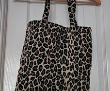 1stxuelie Leopard Print Tote Bag