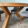 round dining table Image 2