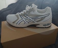 Asics Gel Ds Trainers Brand New Size 6