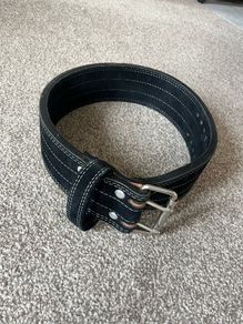 weightlifting belt
