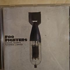 Foo Fighters CD  - Echoes, Silence...