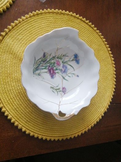 Porcelain bowl