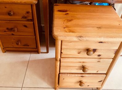 2 solid pine lockers with metal runners