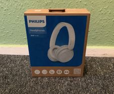 Philips 5000 Series over ear wireless headphones