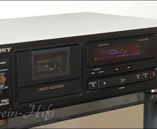 Sony TC-K520 3 Motor Dolby HX Pro cassette deck fully professionally serviced with New belts in great condition with electronic Door mechanism