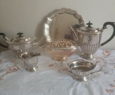 Silver plated tea/coffee set