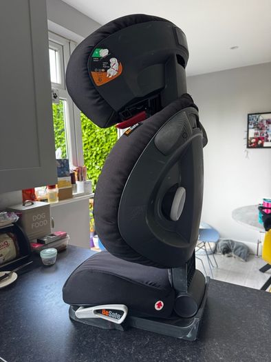 BeSafe iZi Up X3 ISOFIX Child Car Seat 15-36kg