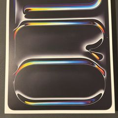iPad Pro 13-inch,256GB (M5 2025) WiFi+ Cellular (IRISH STOCK) Brand New Sealed 1 year Apple warranty