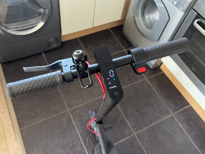 Selling Xiaomi Mi Electric Scooter Pro