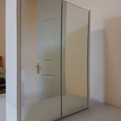 Bathroom cabinet