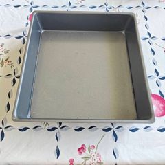 cake tin
