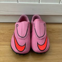Nike Mercurial Astro runners