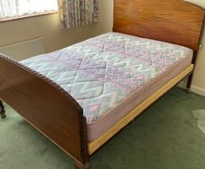4 ft bed.
