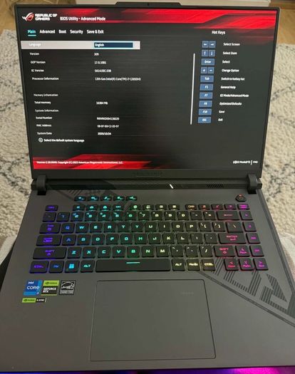 ROG Strix