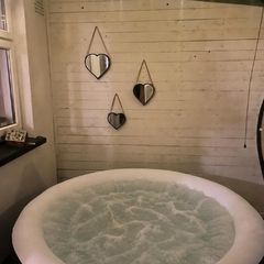 Lay Z Spa Miami AirJet 4 Person Hot Tub Full Accessories Package