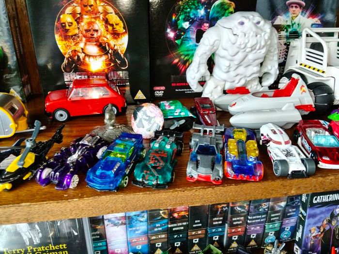 Die cast metal collection