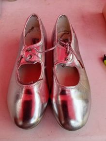 Tap Shoes. 1st Position