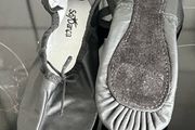Irish dancing shoes size 3