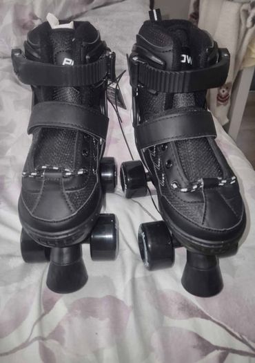 kids rollerskates