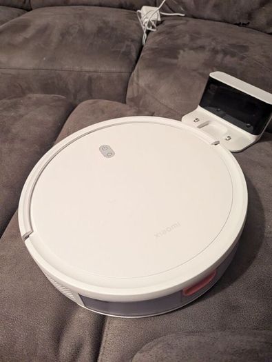 Xiaomi E10 robot hoover vacuum cleaner