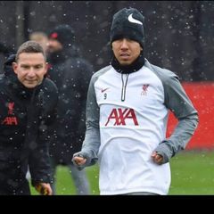 Worn Player Issued Liverpool Training Top Robert Firmino