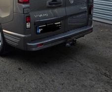 Traffic, vivaro van Tow bar